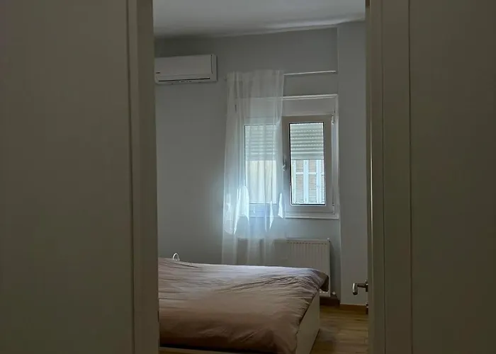 Апартаменты East Of