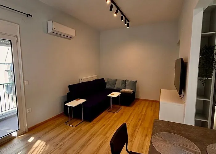 Apartament East Of *